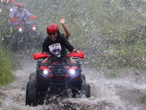 족자카르타 ATV & 므라삐 화산 지프 투어