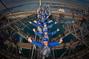 시드니 하버 브릿지 등반 체험 