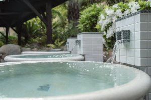 오사카 나니와노유 온천