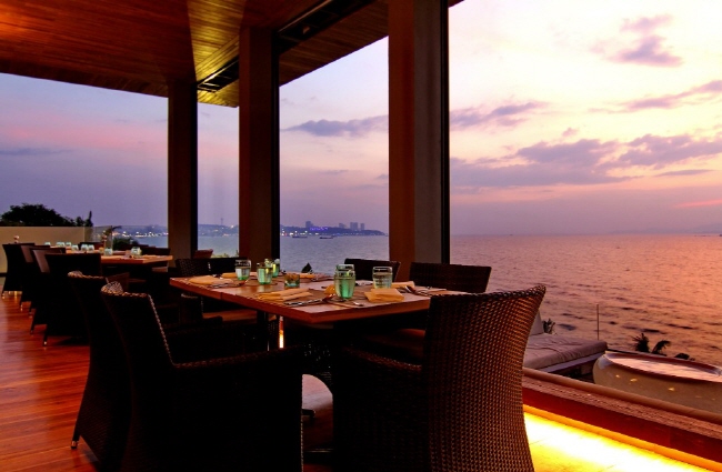 [파타야] 래디어스 애프터눈 티 케이프다라 파타야